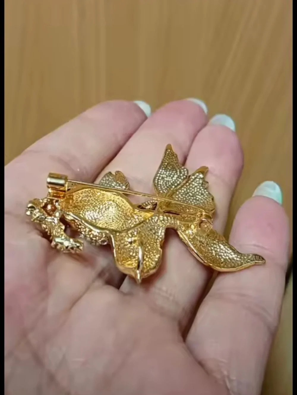 Luxury Goldfish Pin Crystal Rhinestone Enamel Koi Fish Brooch